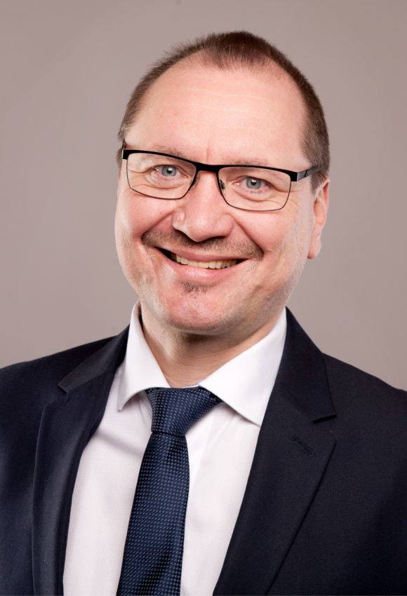 Frank Matzke